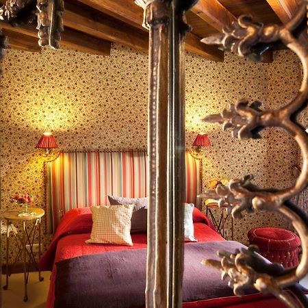 Hotel De France Angerville  Buitenkant foto